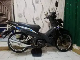 Jual Honda Revo Fit tahun 2016 motor bagus orisinil.