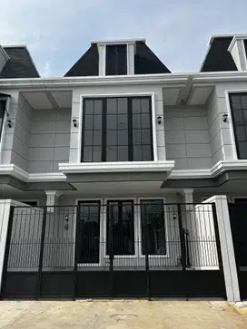 DIJUAL RUMAH 2MAN DI JAKBAR