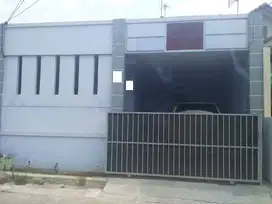 Dijual Cepat Rumah 2 Lantai  Di Harapan Indah Bekasi