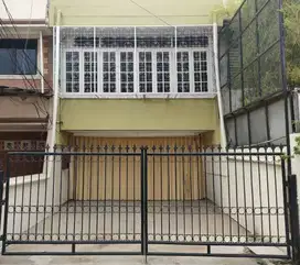Ruko usaha disewakan siap pakai lokasi strategis Sunter Jakarta Utara