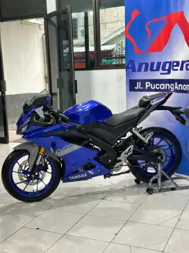 Yamaha R15 V3 155cc Thn' 2021 km 3Rb Anugerah Motor Pucang