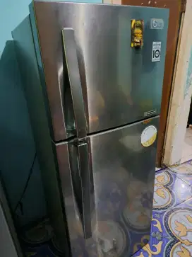 Kulkas LG super dingin