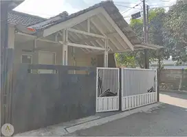 Dijual rumah TCI taman cibaduyut indah Posisi Hook