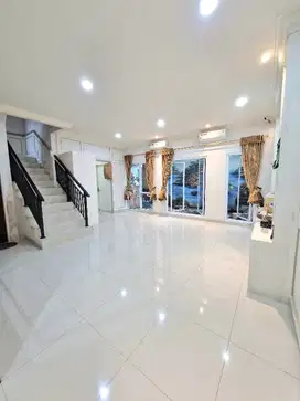 Jual Rumah Cluster Bohemia Gading Serpong