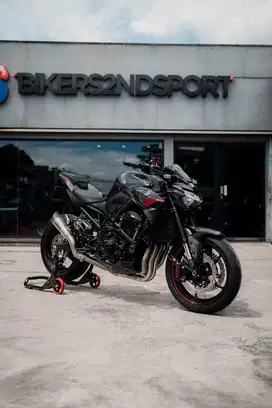 KAWASAKI Z900 FACELIFT BLACK 2021