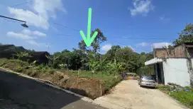 TANAH KAVLING JALAN LEBAR COCOK UNTUK INVESTASI USAHA RUMAH KOS