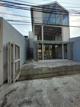 Ruko stratgeis dan siap huni di antapani sebrang griya kota Bandung