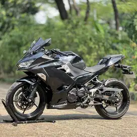 KAWASAKI NEW NINJA 250 FI HITAM 2019 KM 14K PAJAK ON KAYAK BARU