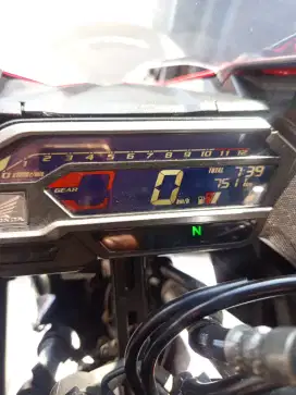 Km 7 Ribu Honda CBR 150R hitam merah tahun 2019