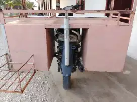 Di jual Butuh cepat motor jupiter + grobok