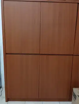 Lemari kantor buat file