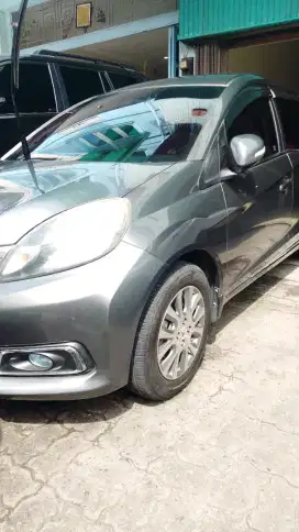 Di Jual Mobilio 1.5 E prestige tahun 2014