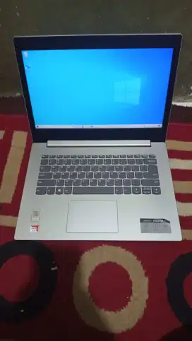 DIJUAL CEPAT LAPTOP LENOVO AMD A9