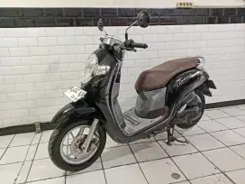 Scoopy 2020 lengkap bagus