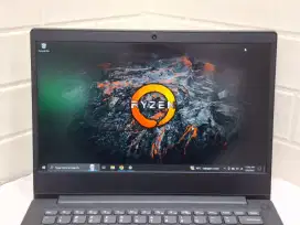 Laptop Lenovo slim 3 / AMD Ryzen 3-4300U/RAM 4GB/SSD 256GB