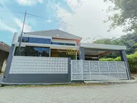 RUMAH MODERN MINIMALIS HOOK DI WEDOMARTANI SLEMAN