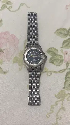 Jam Tangan Wanita Ellesse