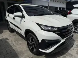 Rush 1.5 TRD Manual 2022 Putih