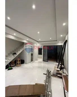 RUMAH BRAND NEW DENGAN KONTRUKSI MANDIRI MODERN DI VANYA PARK CLUSTER