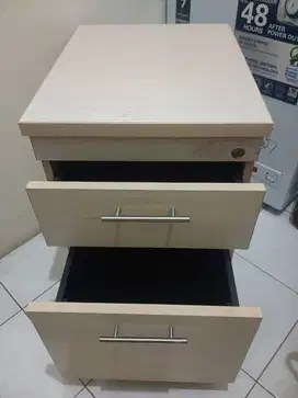 Laci lemari kecil(nakas)