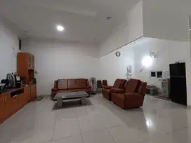 Rumah Sunter danau agung blok E bagus