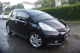 JAZZ RS 2012 HITAM MATIK 1.5CC#HONDA#A/T#AUTOMATIC#TDP 20JT