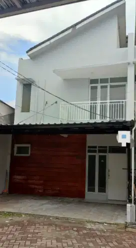 Dijual Rumah Dekat Alam Sutera prabu bintaro Serpong tangerang selatan