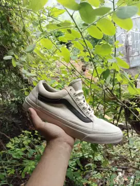 Vans OS White Bone/Black •Preloved, Second, Thrift•