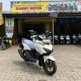 VARIO 160 CBS 2023