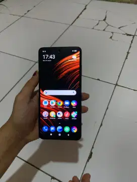 poco x3 pro ram 8+3/256 Snapdragon 860 gaming