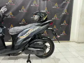 jrg pake New VARIO ISS KEYLESS 125 2023
