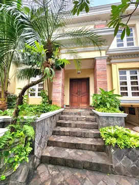 FOR SALE  RUMAH DI PERUMAHAN TAMAN GANDARIA JAKARTA SELATAN