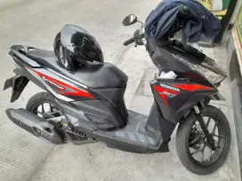 Vario Led 125 Warna Hitam Mulus