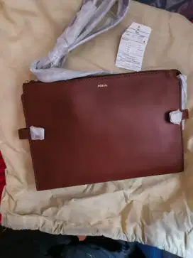Fossil kier vegan new
