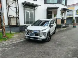 Like New - MITSUBISHI XPANDER 1.5 CROSS PREMIUM PACKAGE A/T 2021 PUTIH