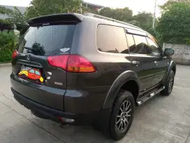 Pajero sport thn 2009 exceed matic solar