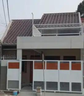 Dikontrakkan rumah 3 kamar dan mezzanine
