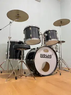 Drum set 5 pcs lengkap cymbal