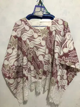 Baju atasan batik