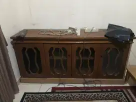 Lemari kayu masih bagus