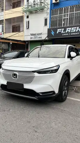 HONDA HR-V E CVT AT