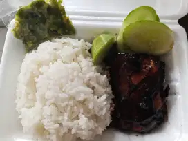 AYAM BAKAR DAN AYAM PENYET