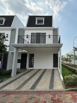 Rumah 2lt attic 7x12 84m 3KT Maison de Wisteria Metland Menteng