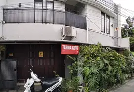 Jual Rumah dan Kost Exclusive Jakarta Selatan (NEGO PEMILIK)