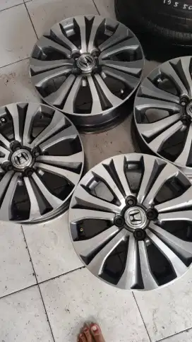 Velg copotan Honda freed