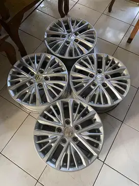 Velg Ertiga R15 XL7 Innova Luxio grandmax cary