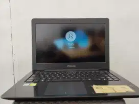 JUAL LAPTOP ASUS A456U INTEL CORE i5-6200U VGADIA Geforce930MX RAM8GB