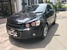 Chevrolet Aveo Sonic AT Matic Hitam 2012