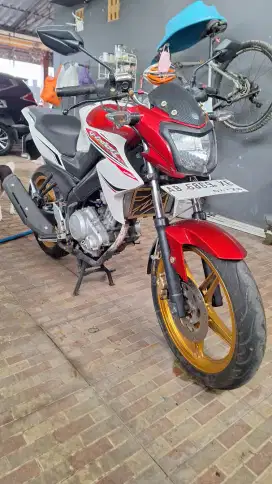 Yamaha vixion nvl 2013 jual cepat ban baru pajak hidup dan panjan