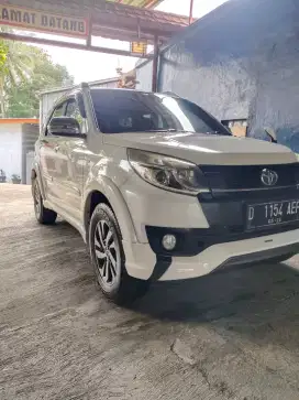 Bismillah numpang jual Rush S trd Sportivo. 2016 MT. No. D.